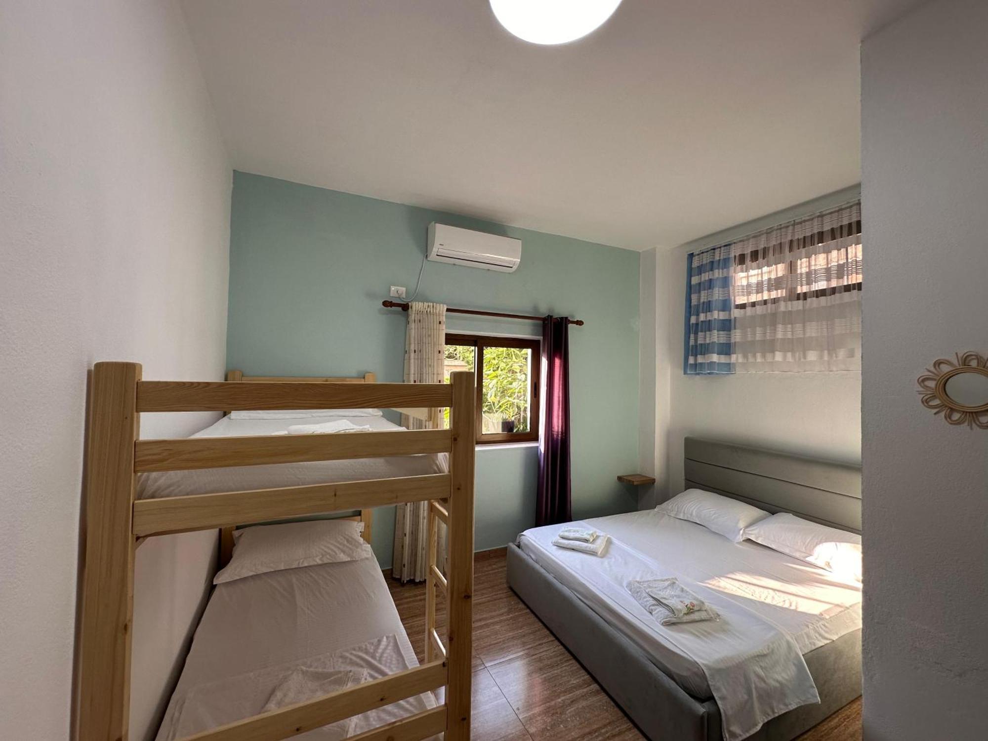 Las Palmas Guesthouse Shkodër Eksteriør bilde
